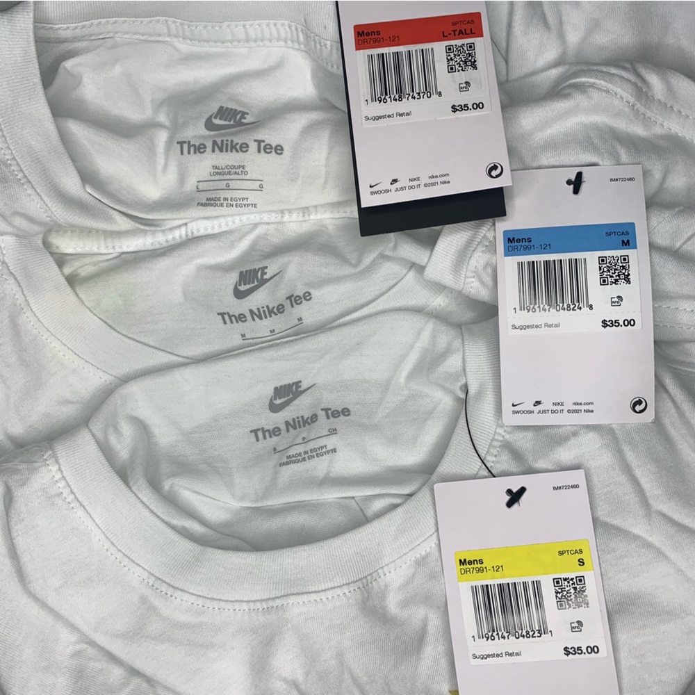 Nike Tees - Picture 4 of 5